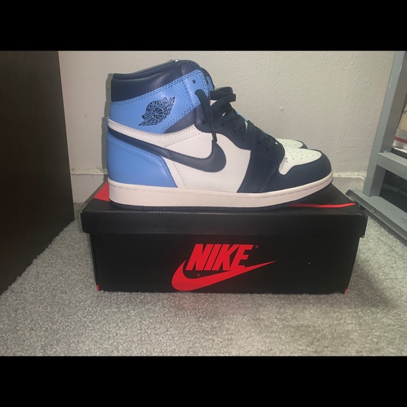 Air jordan 1 UNC - Picture 3 of 5